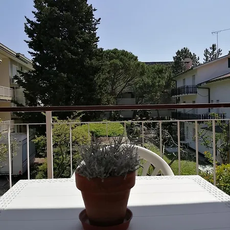 Cosy Apartment Grado Exterior photo
